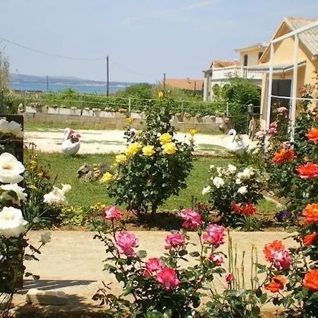In With Sea View, Balcony, Air Conditioning, W-lan 667-3 * Privlaka (Zadar)